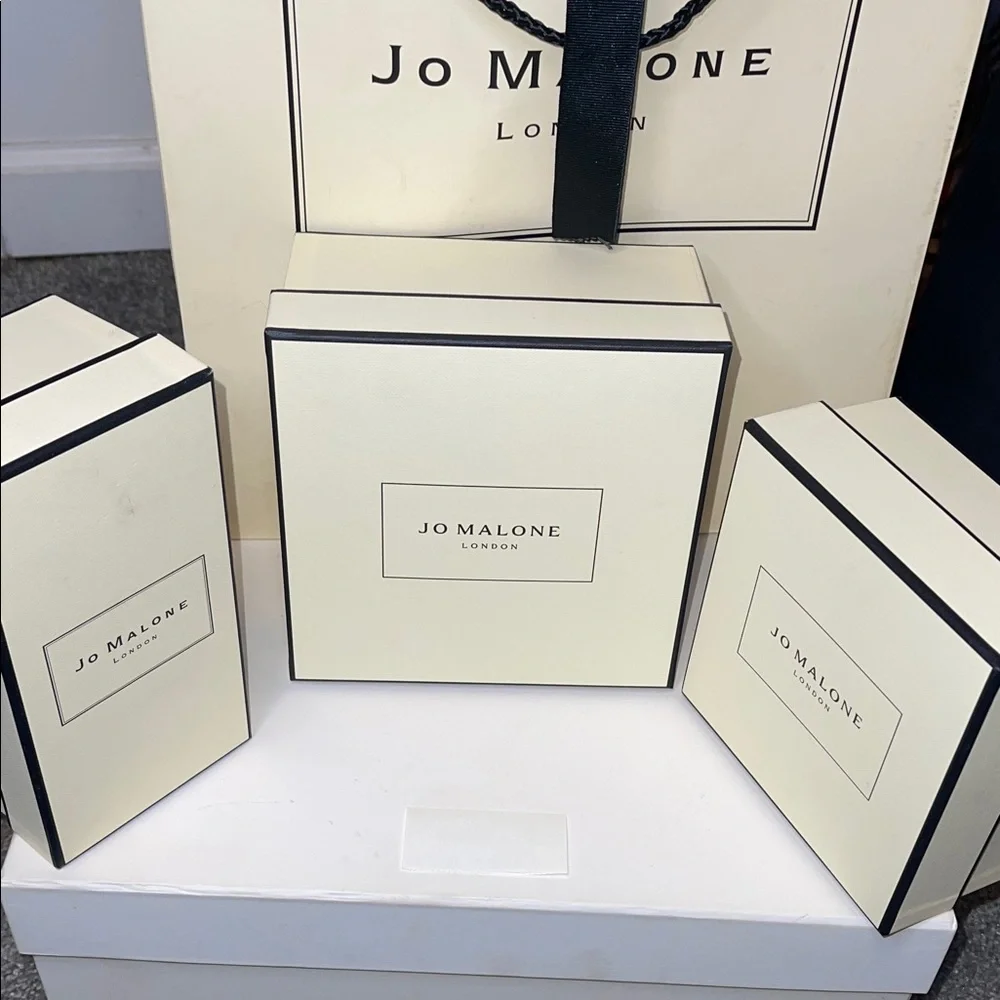 3 FOR 1 Jo Malone Cream and Black Box Set - Picture 3 of 3